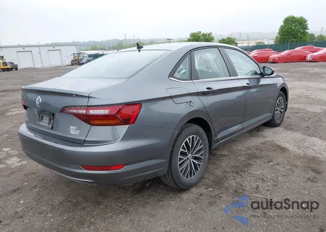 2019 Volkswagen Jetta 1.4T R-Line/1.4T S/1.4T Se z USA, uszkodzony, nr VIN 3VWC57BU2KM253129